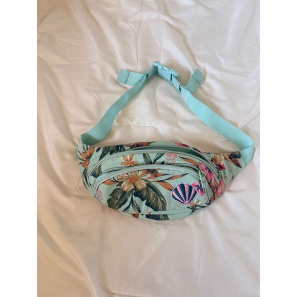 Roxy Handbags - Disney x Roxy Girl Mint Green Tropical Floral Seashell Fanny Pack Waist Bag